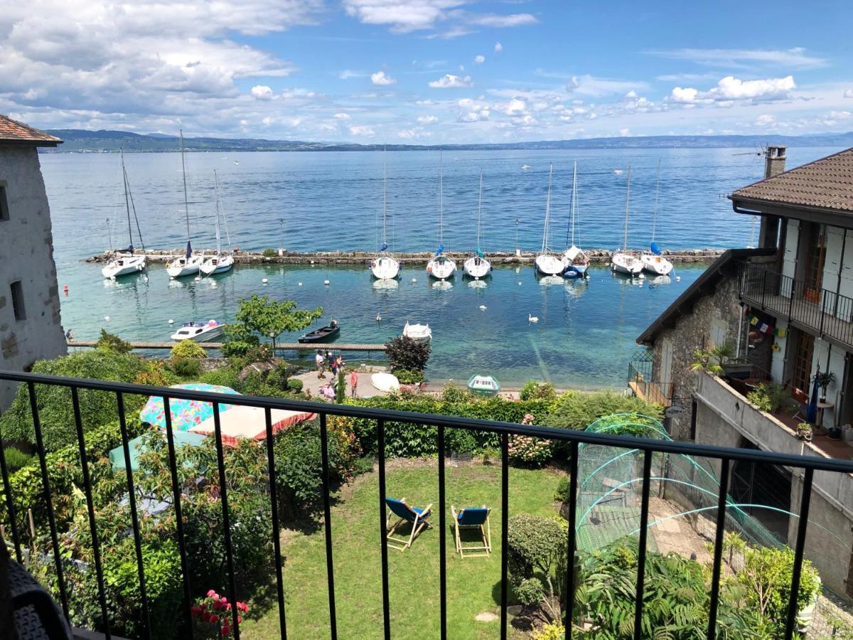 A Room with a View - Maisonnette dans bourg médiéval au bord du Lac Léman Yvoire Exterior foto